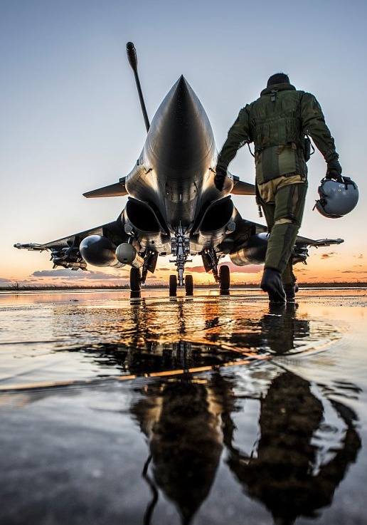 Un baptême en avion de chasse Rafale