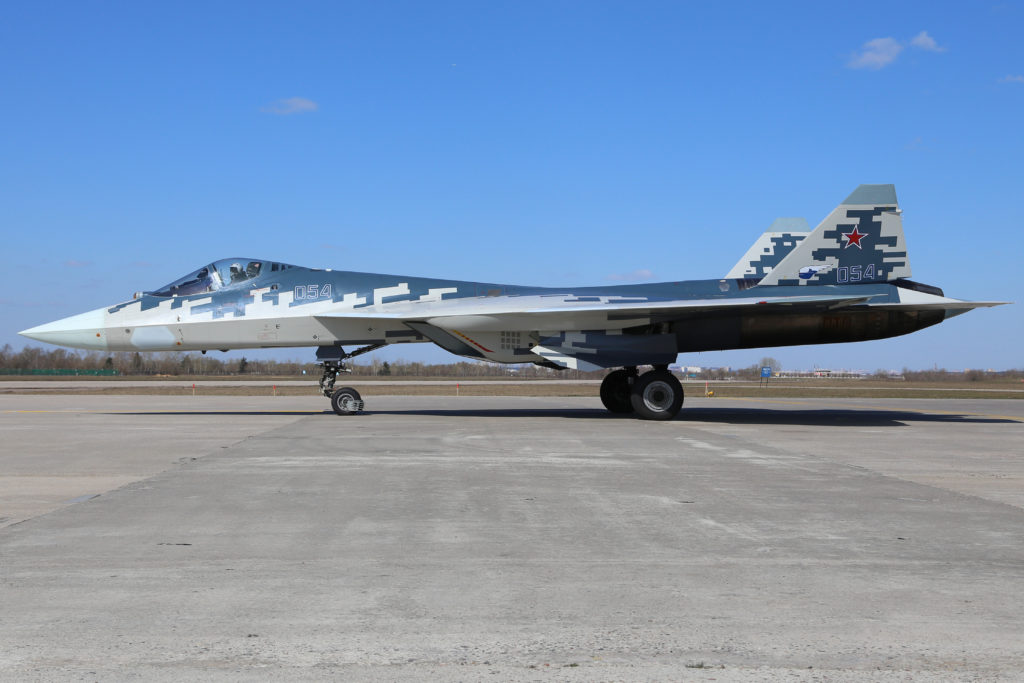 avion de chasse Su-57
