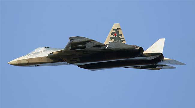 avion de chasse sukhoi su-57 felon