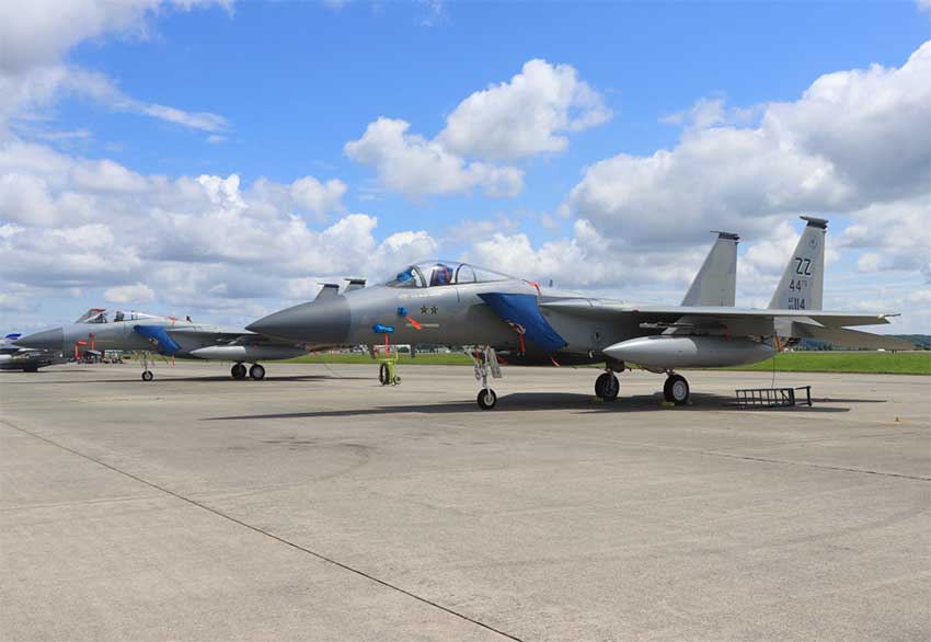 avion de chasse F-15