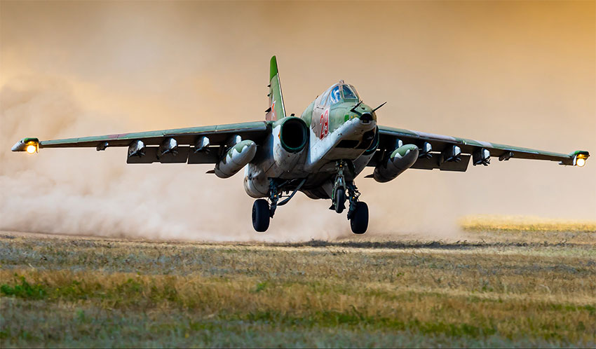 avion de chasse Su-25 Frogfoot