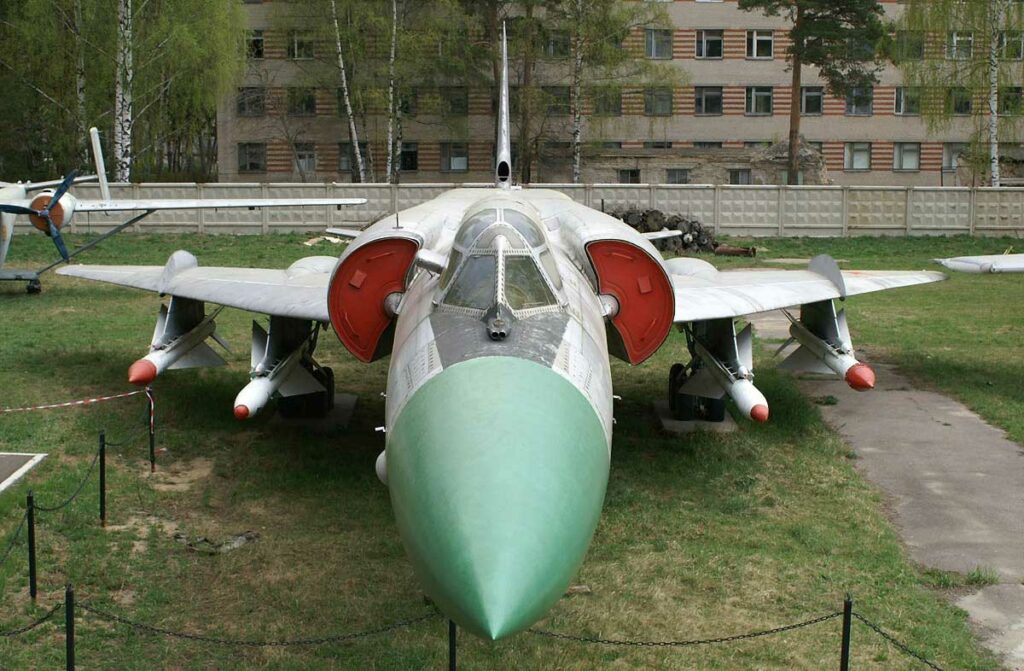 Tupolev TU-128
