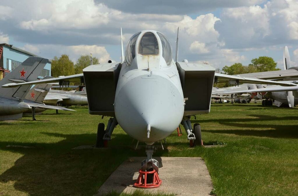 Yakovlev Yak-41 (Freestyle / Yak-141)