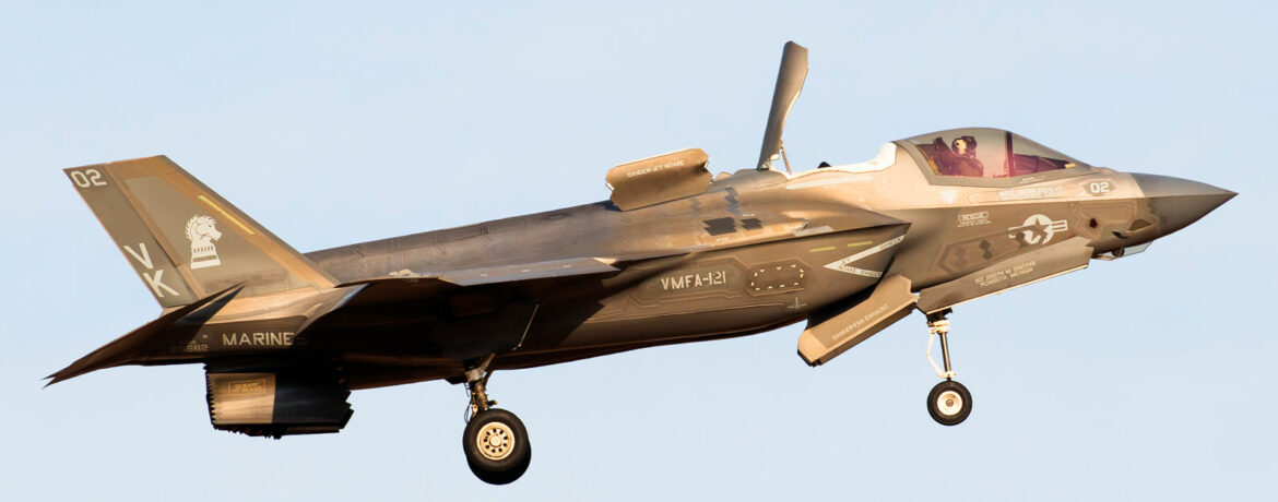Les défis de la maintenance des avions de chasse en zone de combat