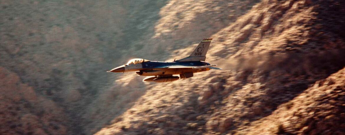 F-16 Fighting Falcon