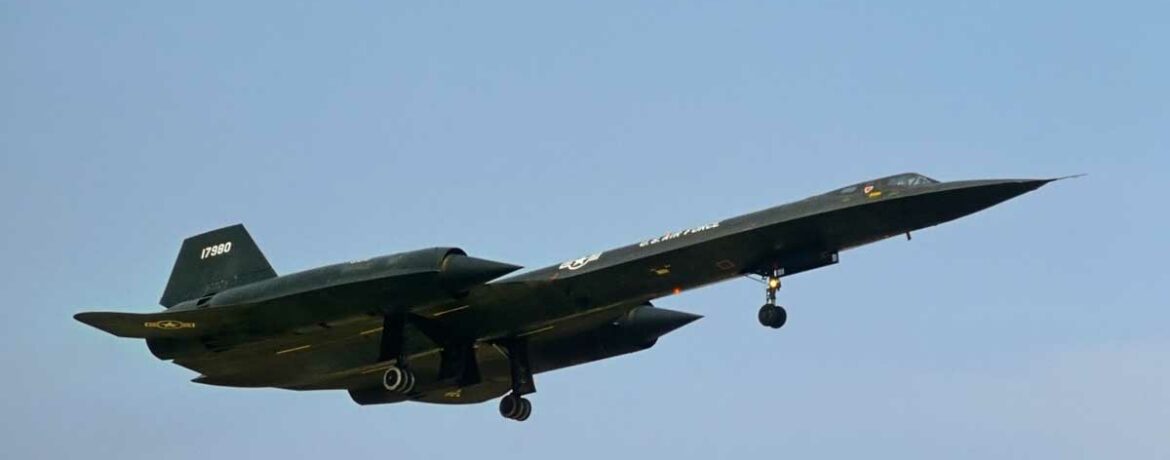 Lockheed SR-71 Blackbird