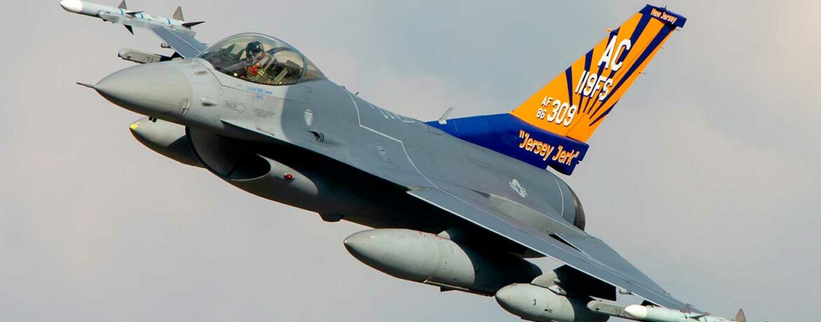 Comment le F-16 a influencé l’aviation de chasse moderne