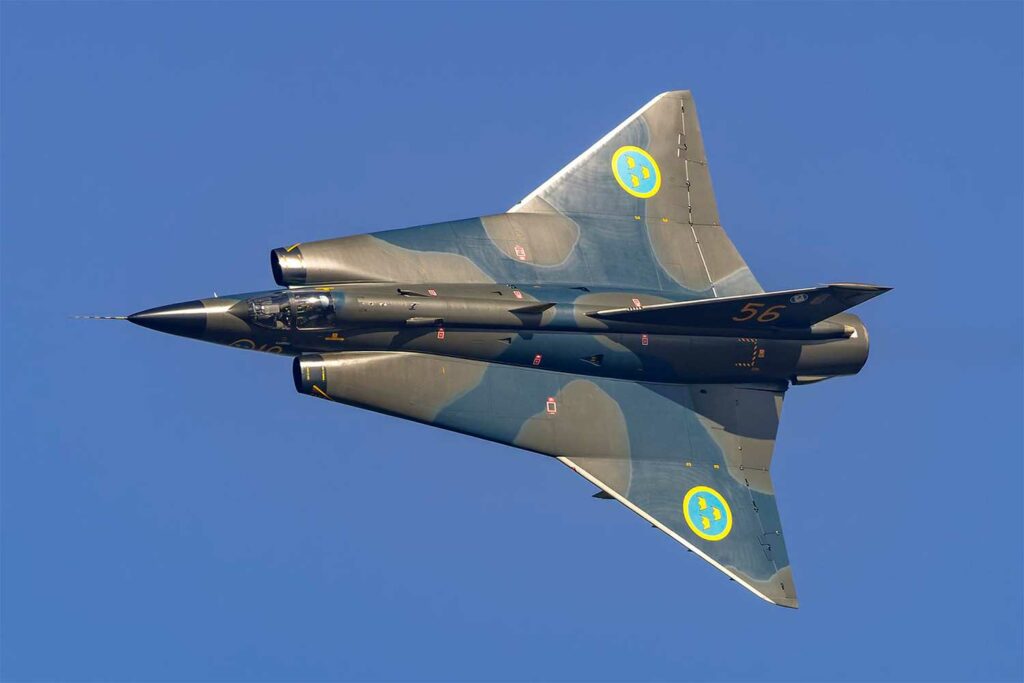 Le Saab J35 Draken et sa double aile delta révolutionnaire