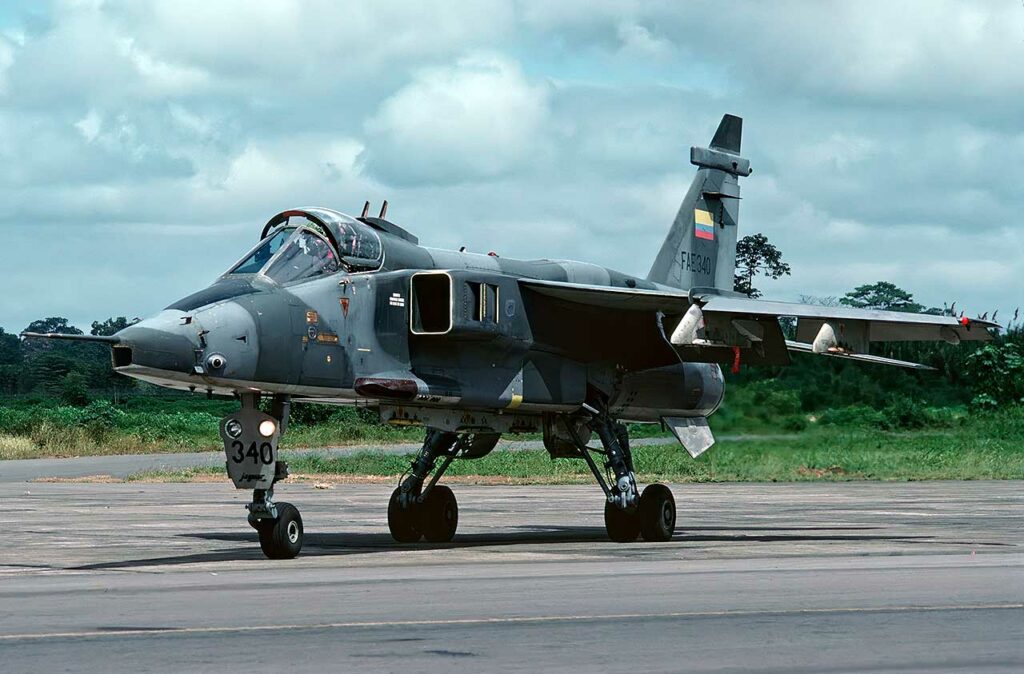 Le rôle décisif des turboréacteurs Adour dans la performance du Jaguar d’attaque au sol