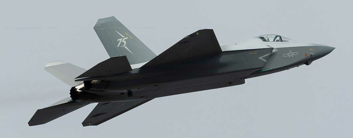 La Chine intègre officielle le J-35A la réponse chinoise au F-35