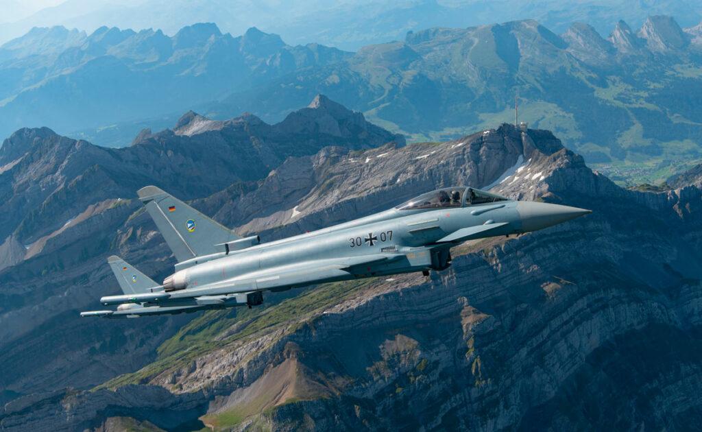 avion de chasse déploiement logistique